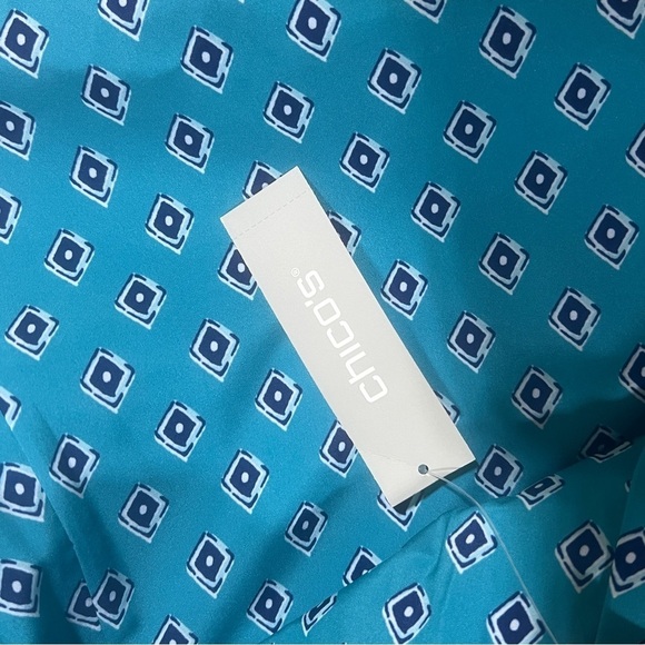 Chico’s Beautiful Lined Turquoise Blazer Jacket Coat Size 2 - Picture 8 of 9